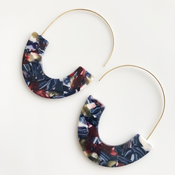 NEW "Camellia" U Acrylic Earrings (multicolor) - Picture 3 of 5